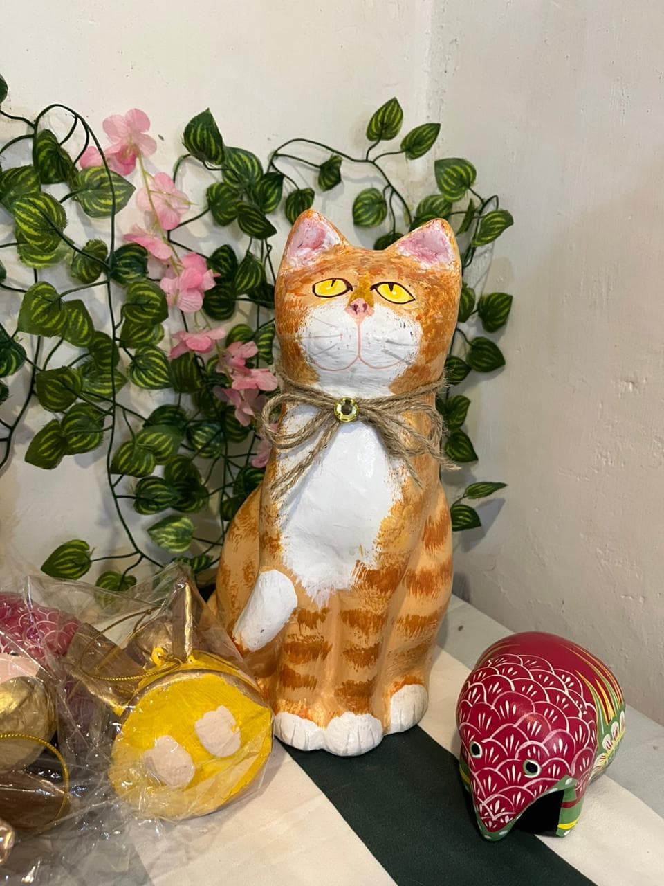Cat — view 1
